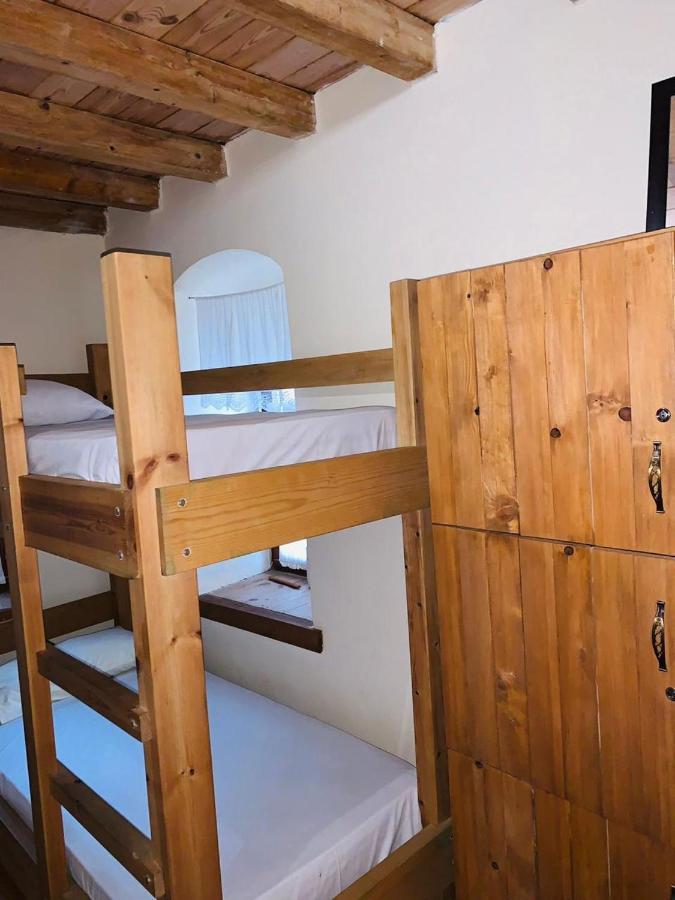 Guest House And Hostel Val-Mar ジロカストラ エクステリア 写真