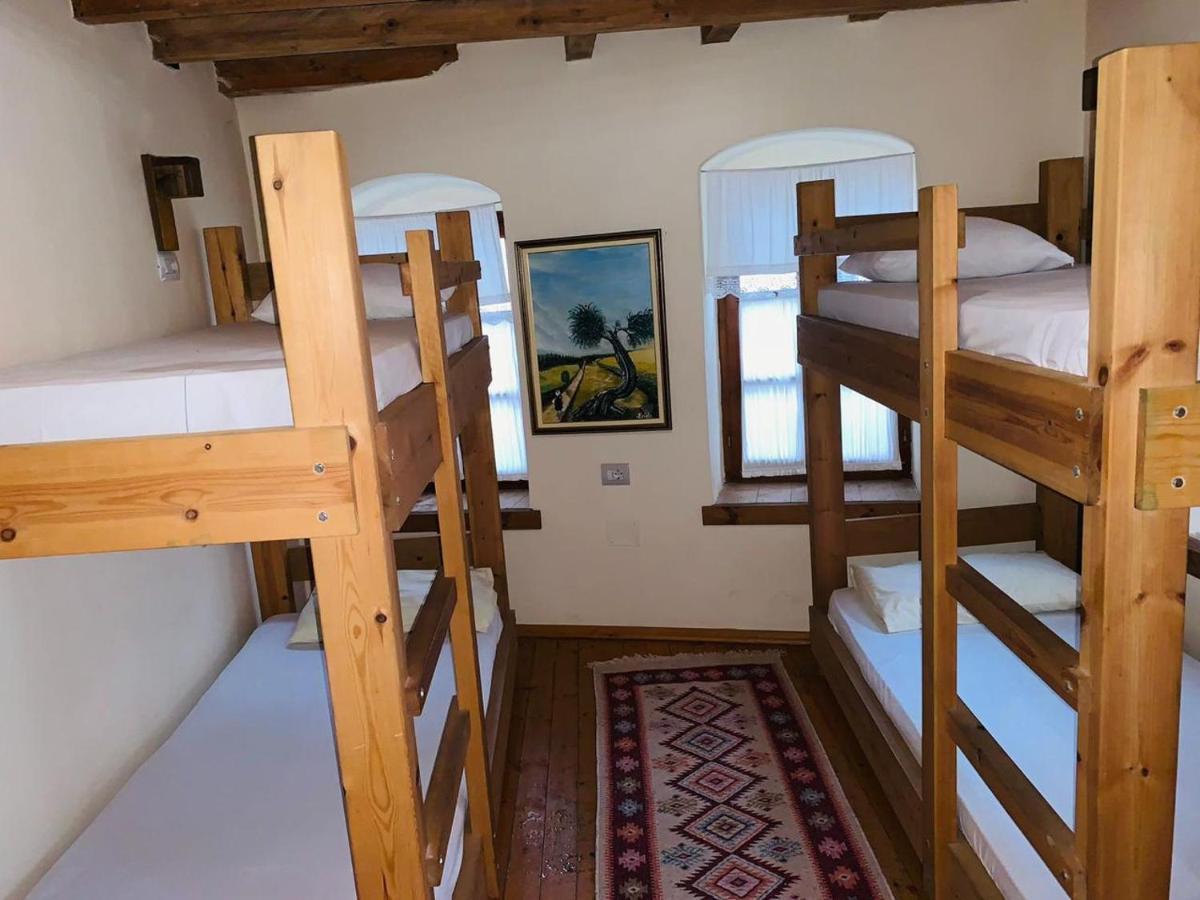 Guest House And Hostel Val-Mar ジロカストラ エクステリア 写真