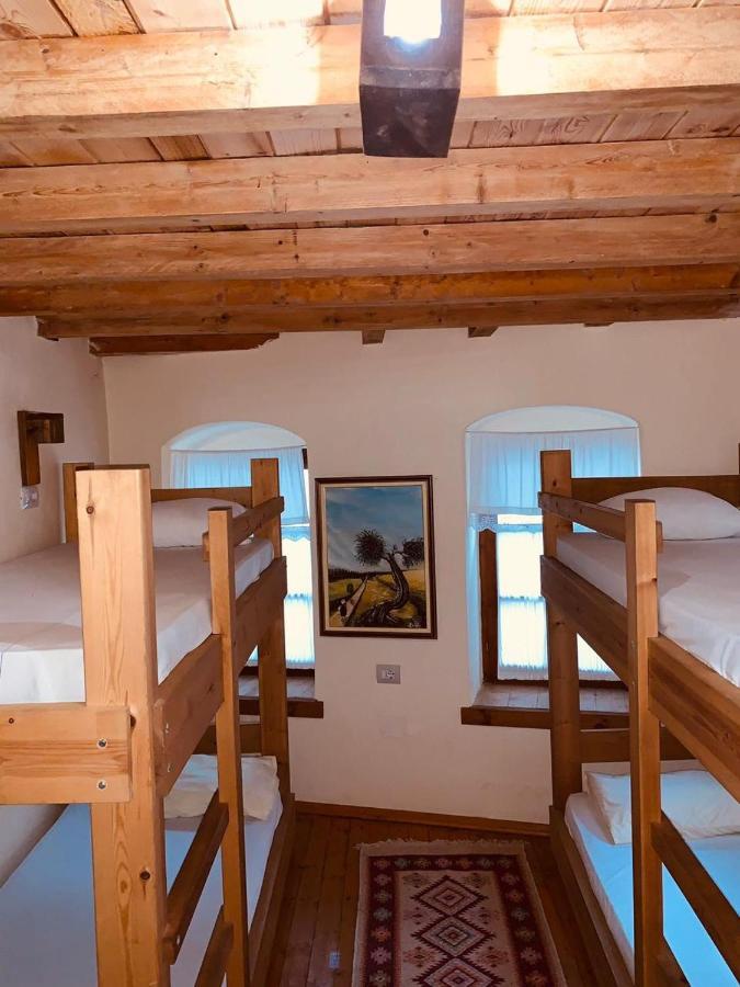 Guest House And Hostel Val-Mar ジロカストラ エクステリア 写真