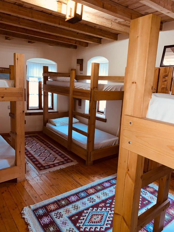 Guest House And Hostel Val-Mar ジロカストラ エクステリア 写真
